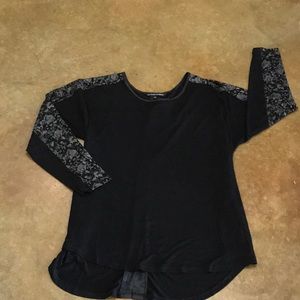 Plus Black & Silver Metallic Sleeve